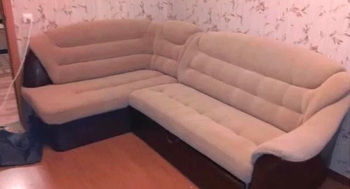 Перетяжка углового дивана. Автозаводская